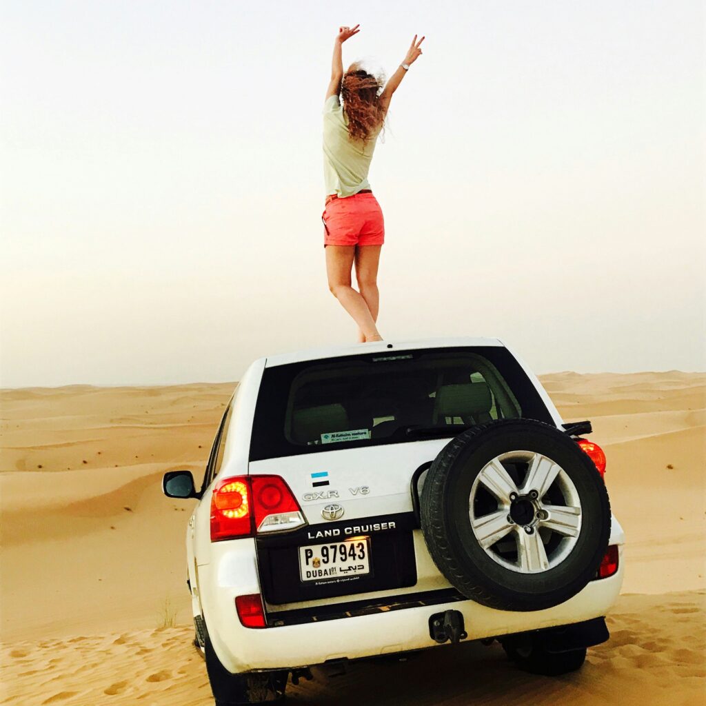 Belly Dance Desert Safari Dubai A girl Belly Dance Desert Safari Dubai