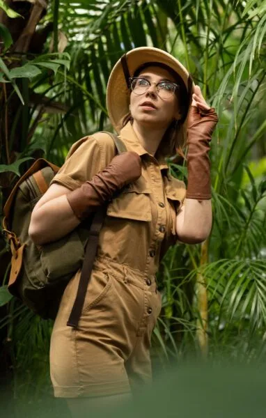 A women looking up