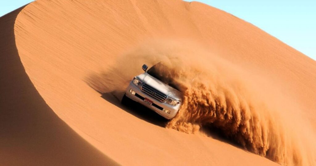 4x4 dune bashing adventure on a Dubai desert safari